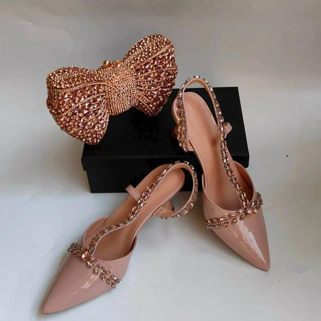 Insightlink Silver Shoes for Women Designer Pointed-Toe Set Luxury Wedding Hollowed Out Clutch Bag and Stilettos Matching Set