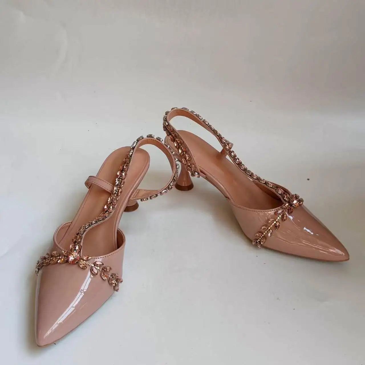 Insightlink Silver Shoes for Women Designer Pointed-Toe Set Luxury Wedding Hollowed Out Clutch Bag and Stilettos Matching Set