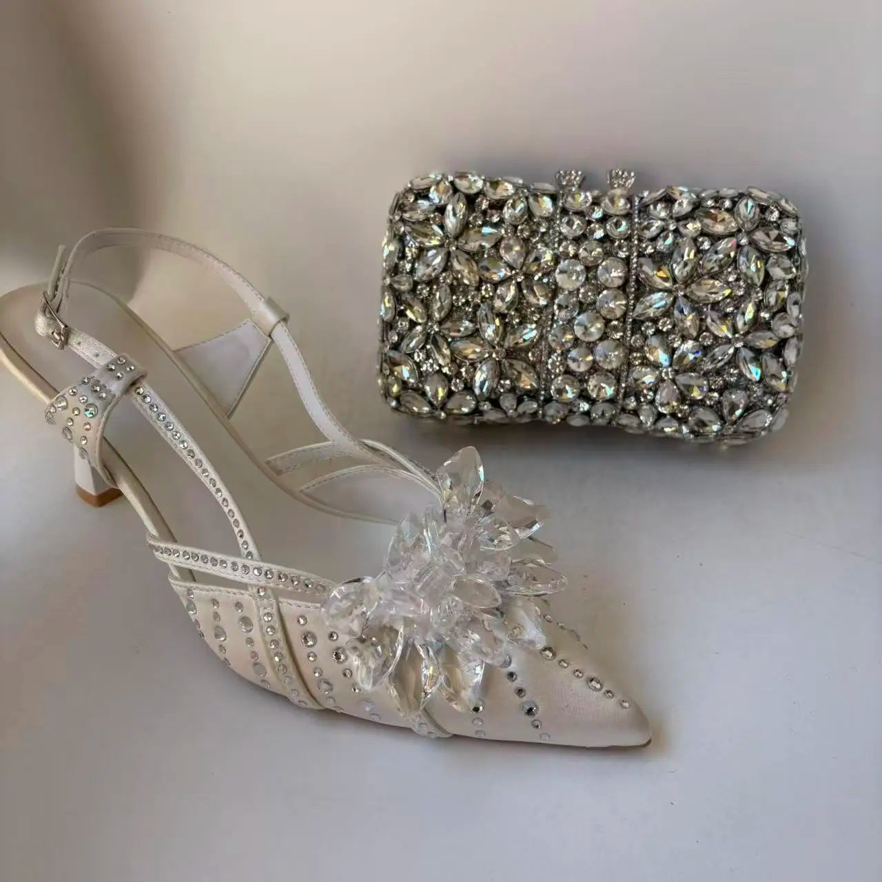 INSIGHTLINK Royal Blue Color Pointed Toe with Bag Comfortable Heels Rhinestones Design Ladies Slipper with Handbag Set For Party